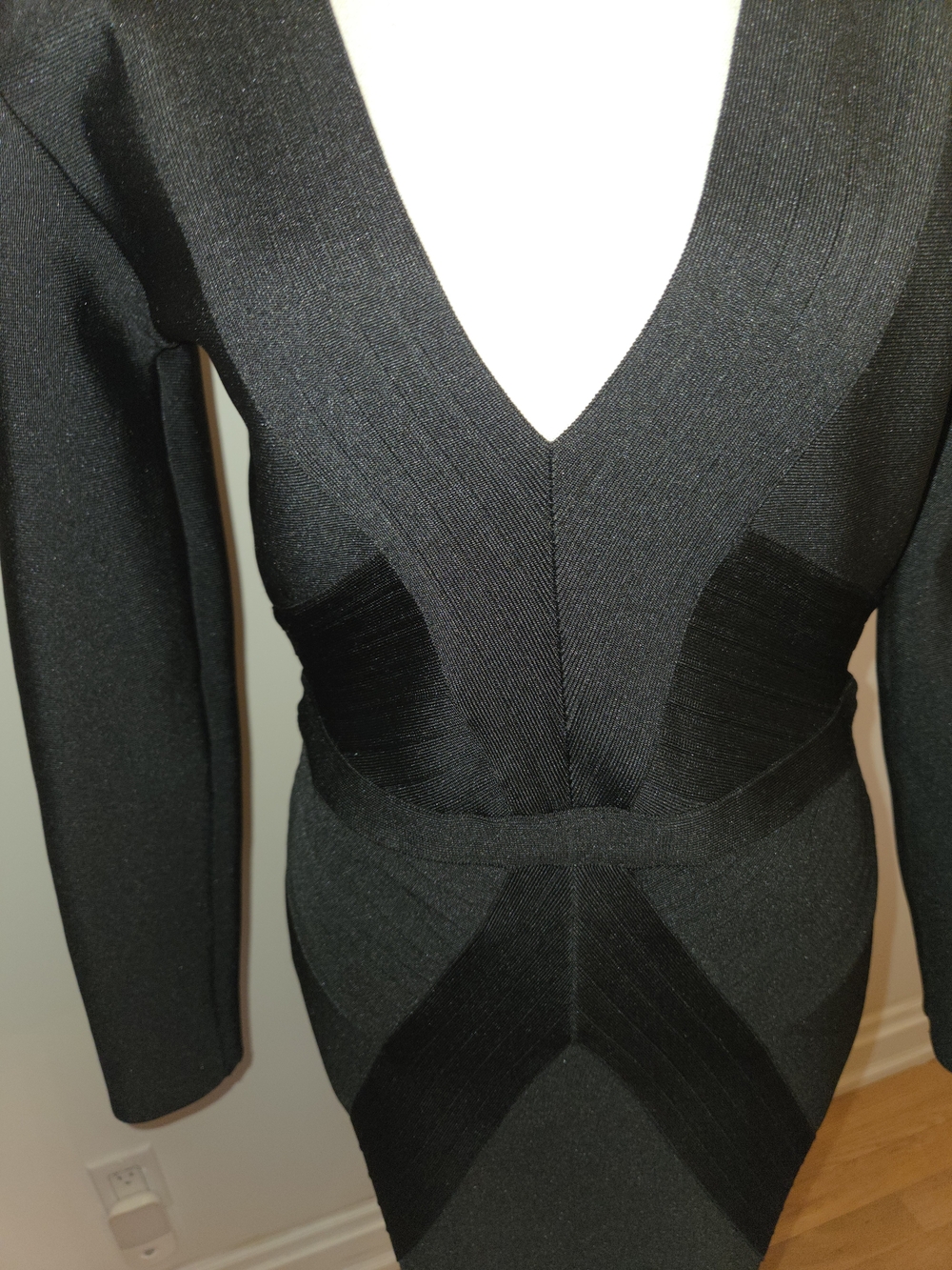 Bebe Black Long-Sleeve V-Neck Bodycon Dress - Picture 3 of 10